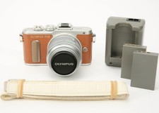 Olympus PEN E-PL8 Mirrorless