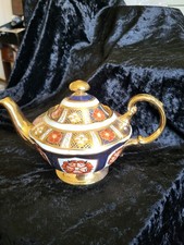 MM Barritt Imari Lancashire Rose Hand Painted 10cm  Tall Vintage 1980's Tea Pot 