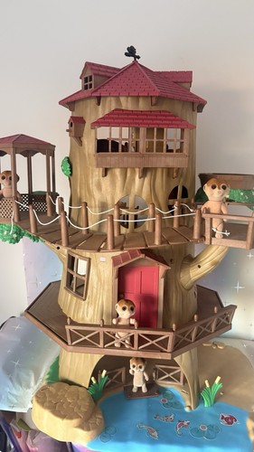 Sylvanian old oak hollow tree - old,