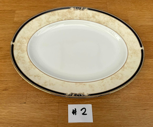 Wedgwood cornucopia large - -,