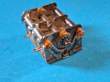 100pF + 100pF Air Dielectric