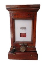 Railwayana GWR Wooden Cased Lamp In Lamp Out 10" Tall Ex Railway Condition