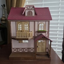 Sylvanian Families Vintage Babblebrook Grange House Building Calico Critters