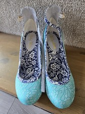 Gorgeous Turq/Navy Lace