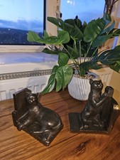 Heredities Cold Cast Cat Book