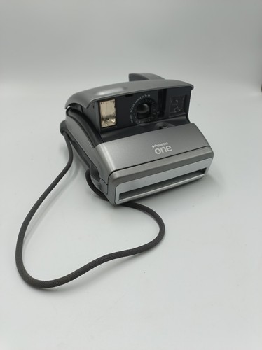 Polaroid one 600 instant film - polaroid,