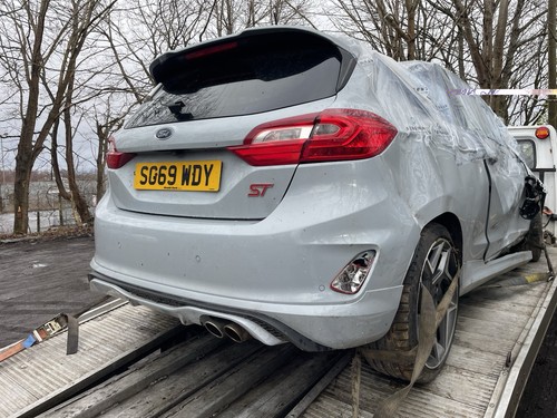2019 ford fiesta 5 - 2019, six