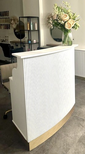 Small curved reception desk - reception,