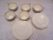 Vintage Alfred Meakin art deco Teacups, Saucers and plates plain cream colour