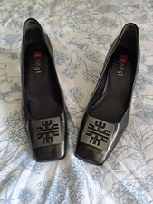 Beautiful Vintage Hogl Black Patent Court Shoes Size 5 Standard Width