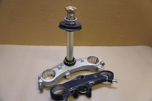 Suzuki gsxr gsxr750 750 k2 - gsxr,