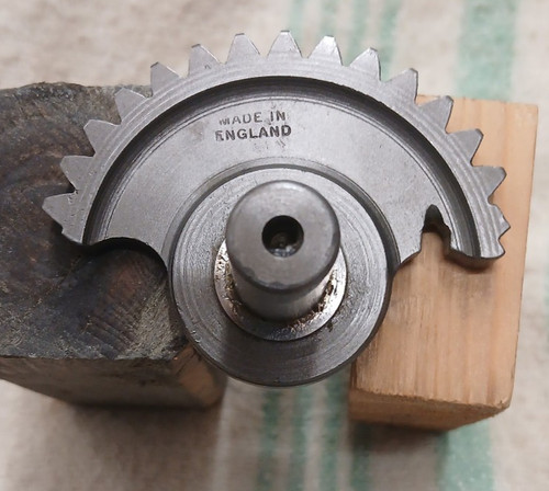Bsa gear box tooth - 15,