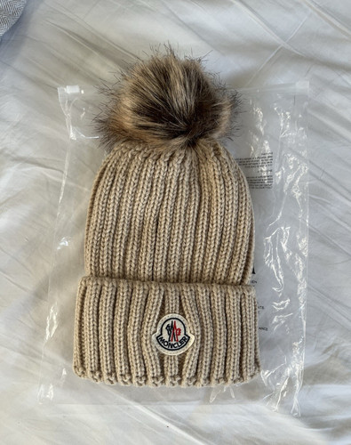 Moncler beige ribbed knit - beige,