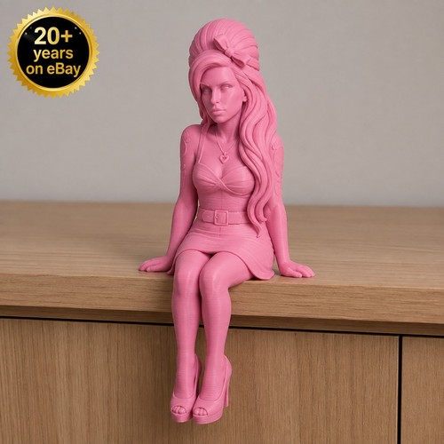 Amy winehouse shelf sitter - winehouse,