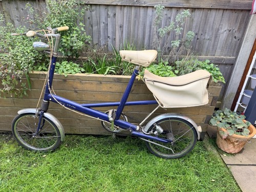 Alex moulton bike - bike, blue