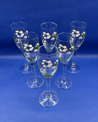 Champagne flutes - 6,