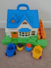 fisher price house with figures & cars moving stairs house vintage chunky people