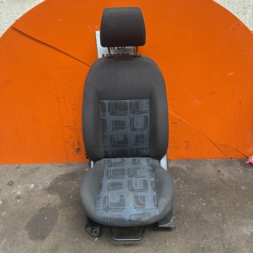 Ford fiesta front - front, seat