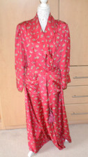 Vintage 1950s Silk dressing gown Red  crown design belted  ladies medium robe