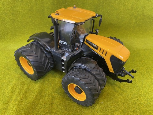 Britains jcb fastrac - britains, 8330