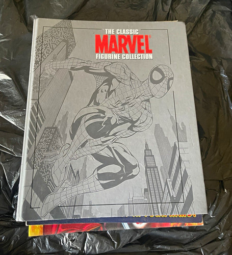 Classic marvel figurine - classic,