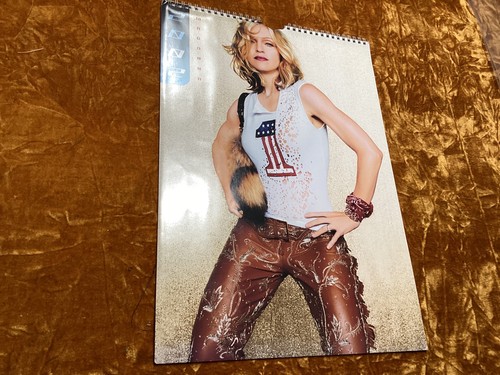 Madonna official 2002 danilo - madonna,