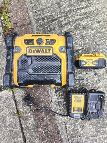 Dewalt radio 5ah battery and - 5ah,