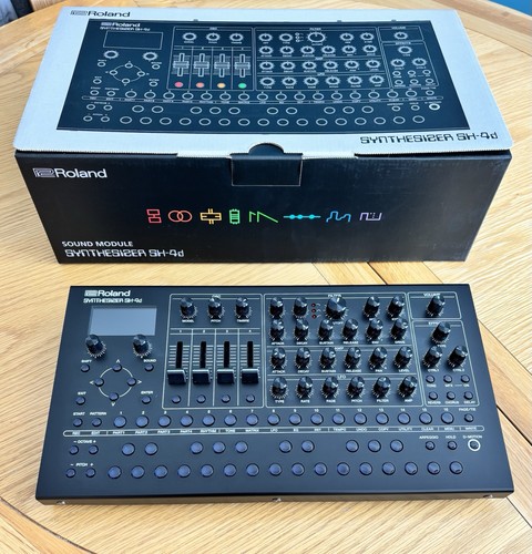 Roland desktop - roland,