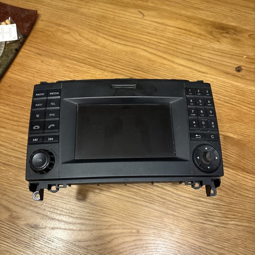 Mercedes sat nav radio - nav,