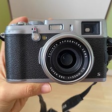 FUJIFILM Fuji X100S Silver