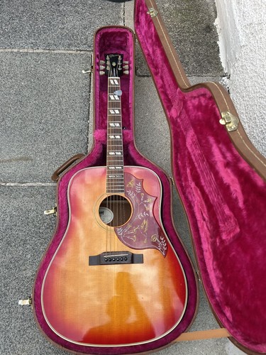 Gibson hummingbird acoustic - gibson,