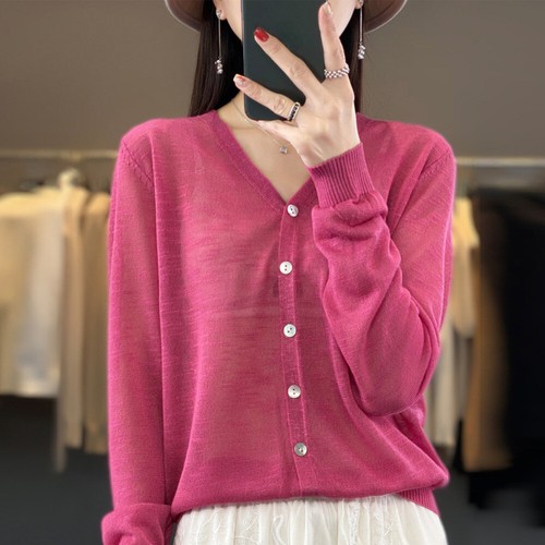 Women neck knitted cardigan - v,
