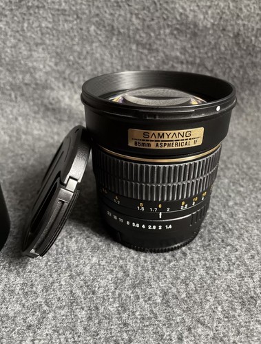 Samyang 85mm as - 85mm, umc