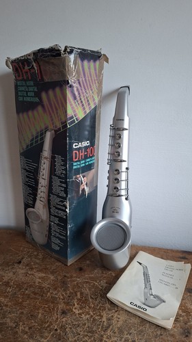 Casio 100 digital - casio,