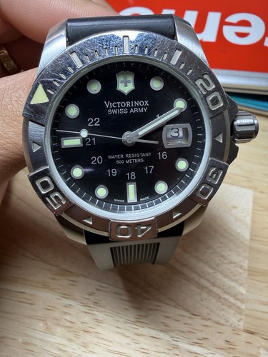 Victorinox swiss army - swiss,