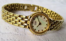 VINTAGE CITIZEN QUARTZ -