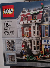 LEGO Creator Expert Pet Shop
