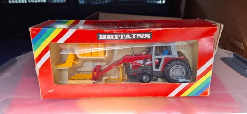 Britains 9595 massey - 1/32,
