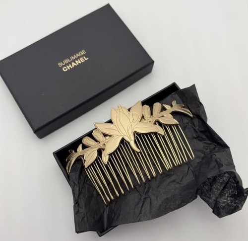 Chanel camellia hair - camellia, clip