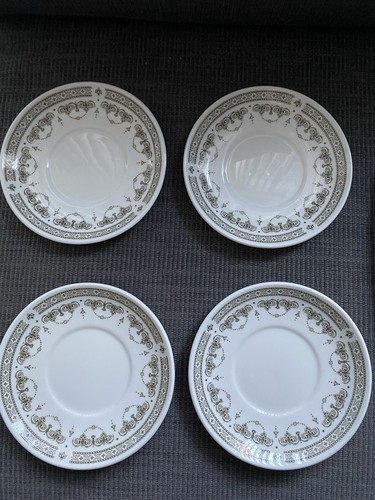 Wedgwood metallised bone - metallised, china