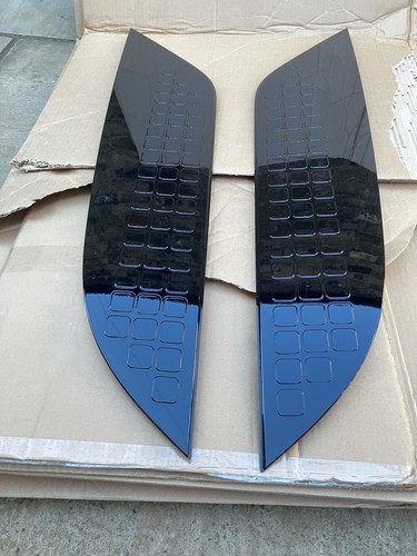 Pair genuine land rover - pair, of