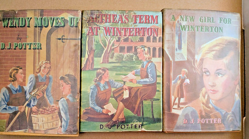 Vintage girls school - 3, girls’