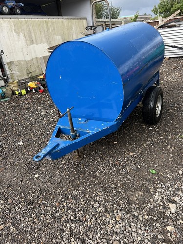 Towable diesel bowser - towable,