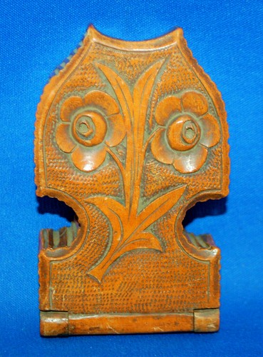Carved wooden pocket - carved, watch