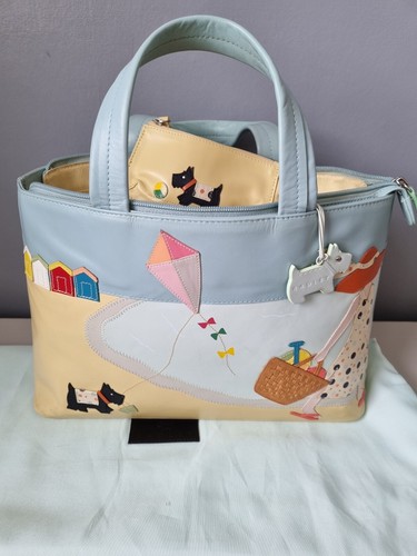 Radley the seaside - radley,