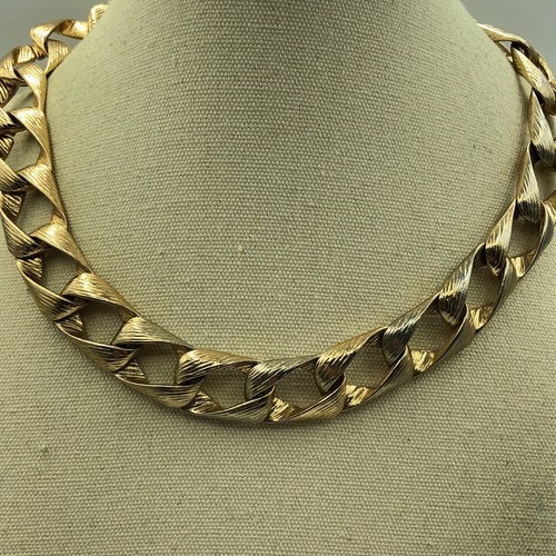 Chunky chain necklace - chunky, gold