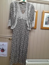 ANN BALON chocolate Lace