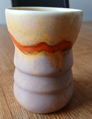 Beswick arran vase - vase,, mottled