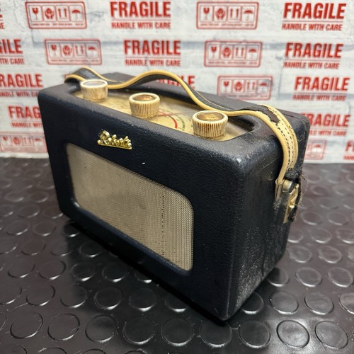 Vintage roberts radio - vintage,