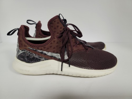 Nike free athletic - 8,
